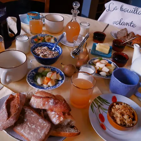 La Volante Bouilloire 住宿加早餐酒店